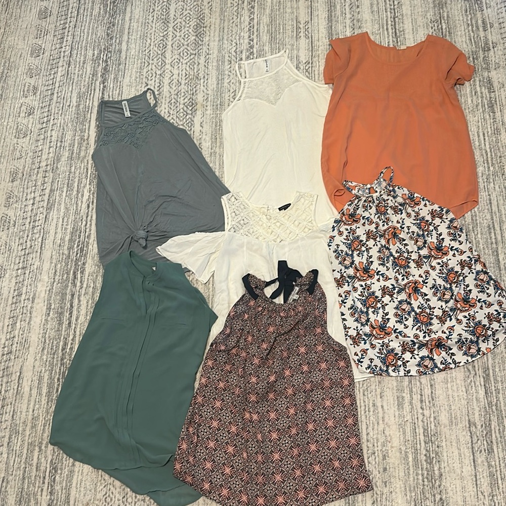 Women’s blouse lot